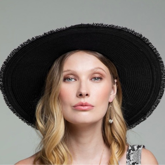 THE DAKOTA Stunning Boater Panama Straw Hat With Frayed Edges - Picture 7 of 9